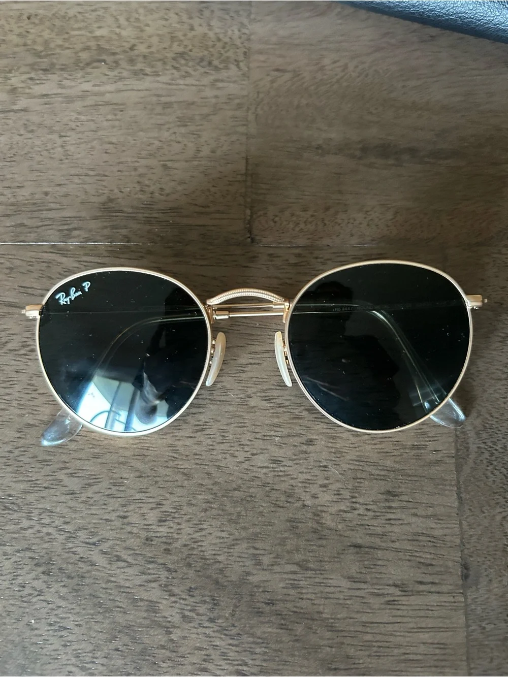 Ray-Ban round ray